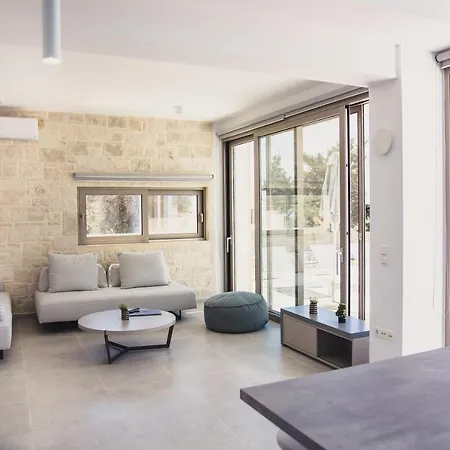 Starlight Guro - 4bd, 4ba, 4min To Beach Rétino
