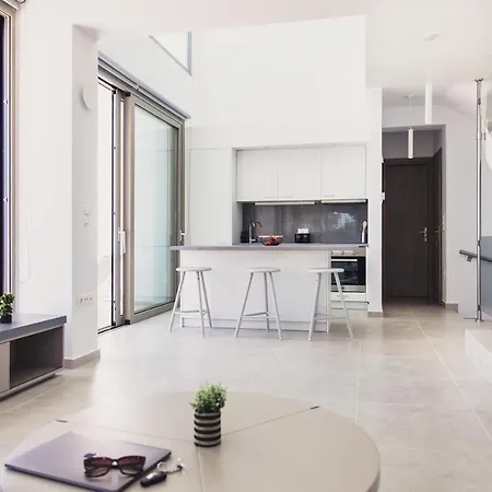 Starlight Guro - 4bd, 4ba, 4min To Beach Rethymno (Crete)