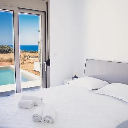 Starlight Guro - 4bd, 4ba, 4min To Beach Villa